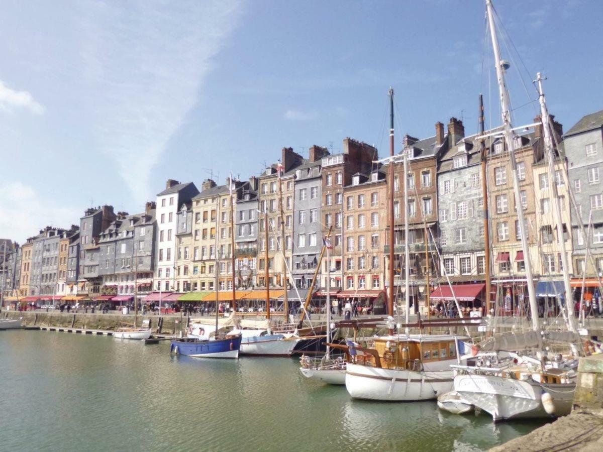Les Fontaines Saint Leonard Honfleur Exterior foto